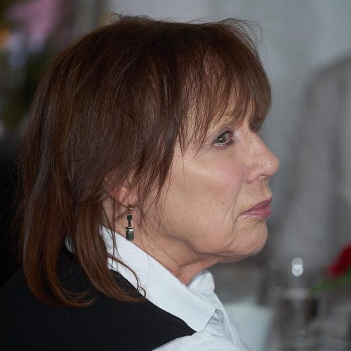 UEH01469